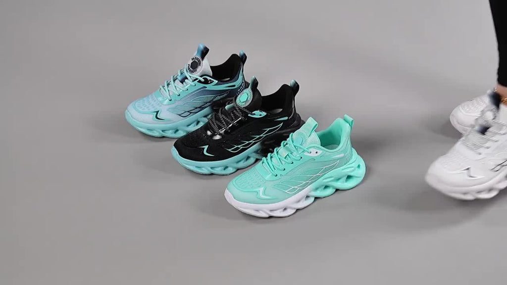 LUMMÉRAS AeroMesh – Feather-Light Support for Every Move