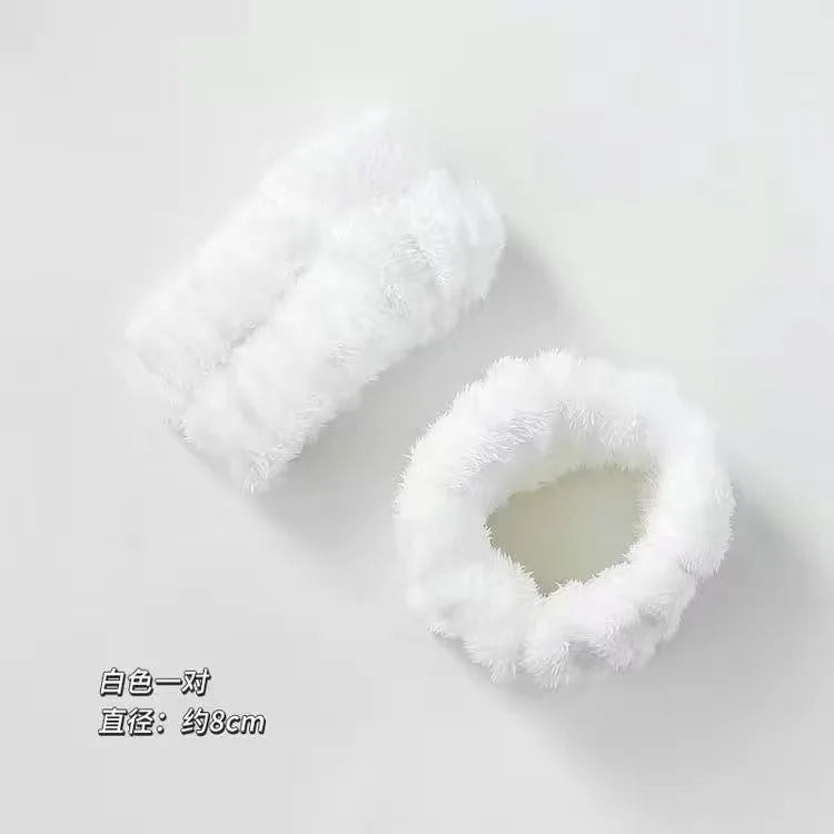 LUMMÉRAS SoftGuard™ Wrist Towels