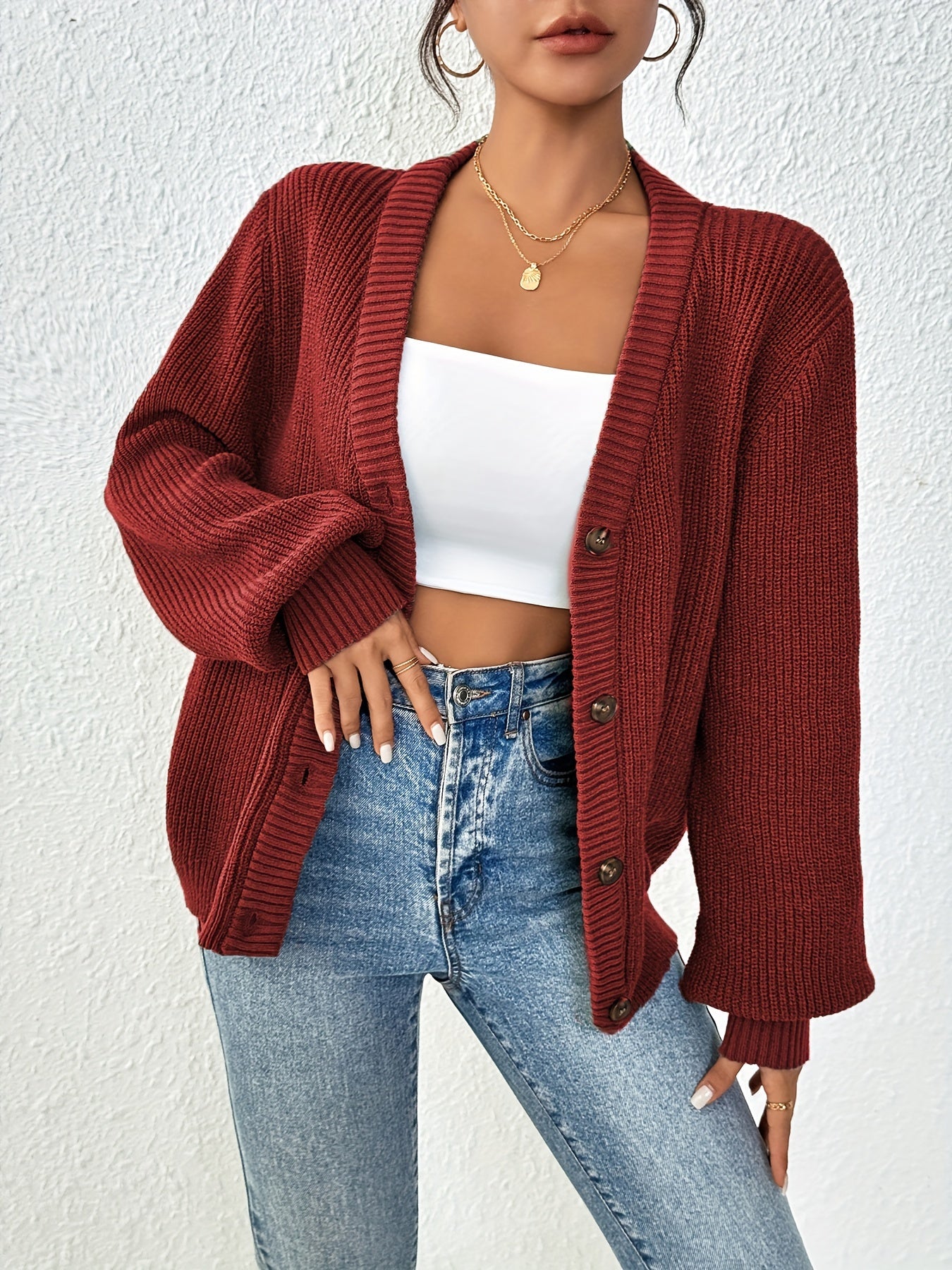 LUMMÉRAS Knitted V-Neck Button Cardigan